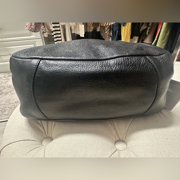 Prada Cervo Black Leather Hobo Bag with Dual Handles - Picture 4 of 14